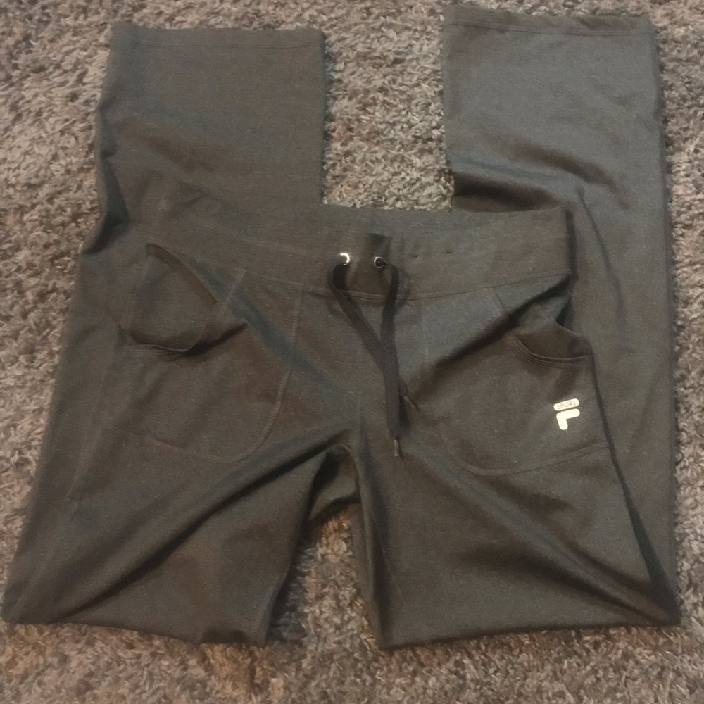 Women’s athletic sweat pants